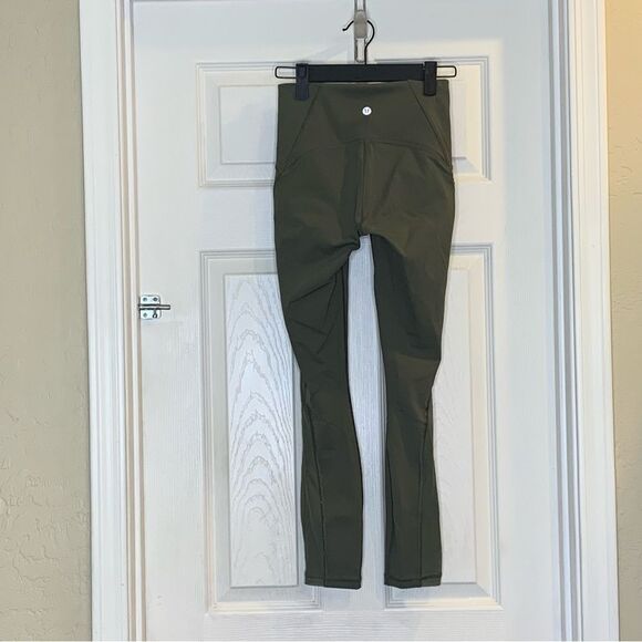 Lululemon Train Times 7/8 Pant (25" ) Dark Olive Size 2 - Picture 2 of 9